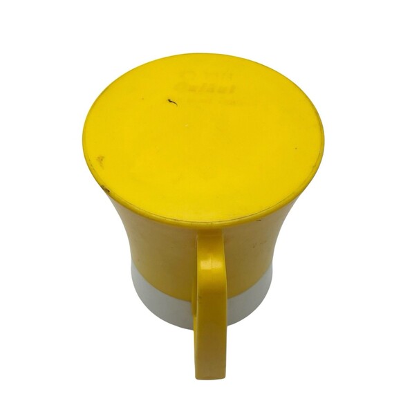 Vintage 1971 Bozo the Clown Mug Cup Quikut Plastic Yellow  Retro Collectible - Picture 3 of 6